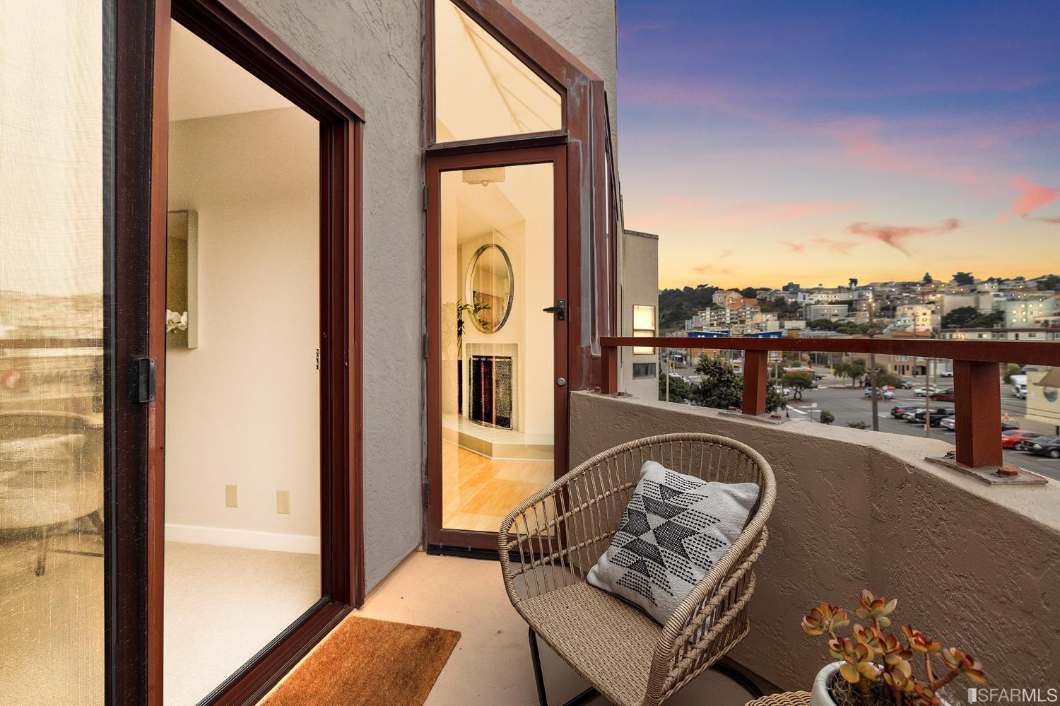 Neighborhood Neighborhood-257