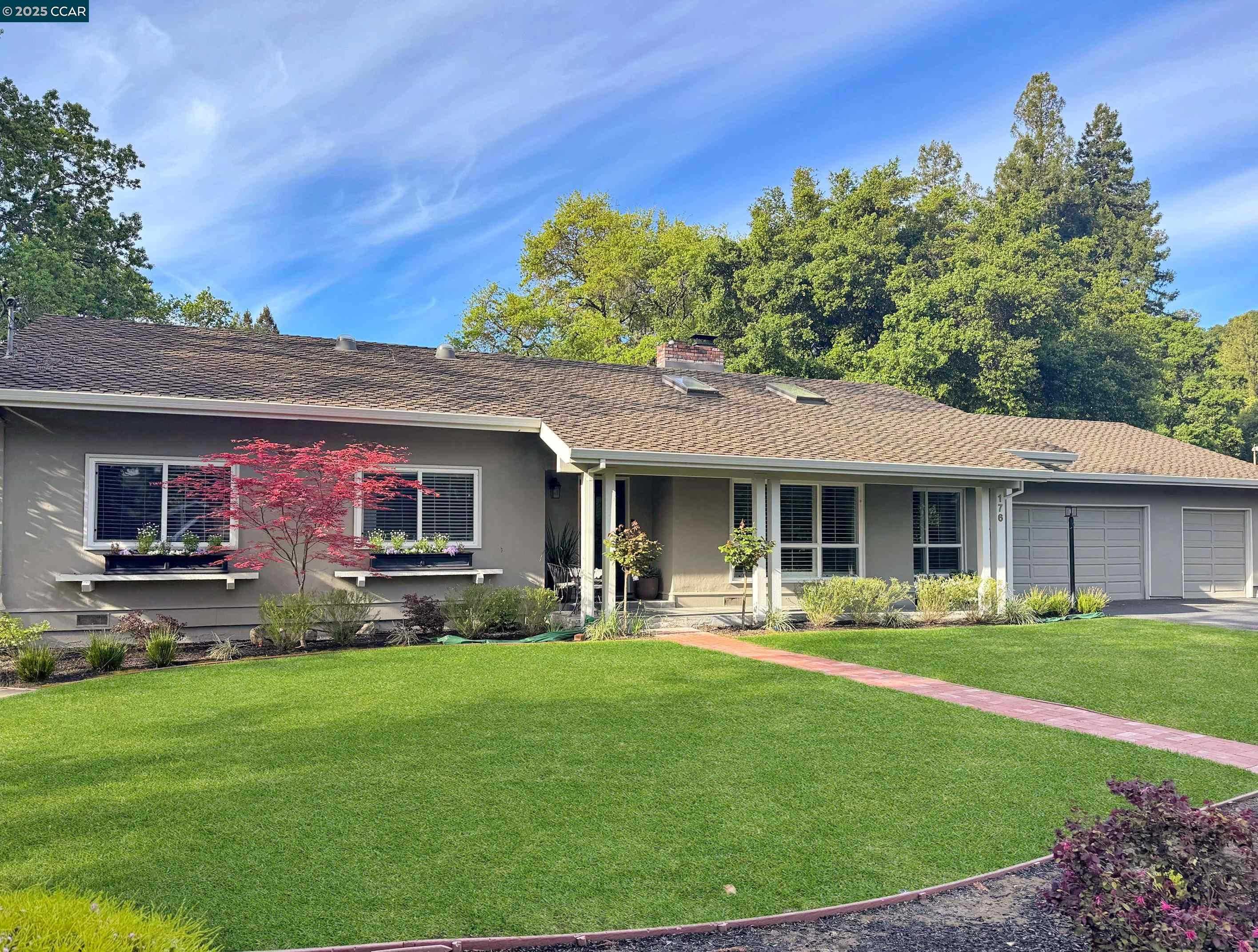 Neighborhood Neighborhood-31