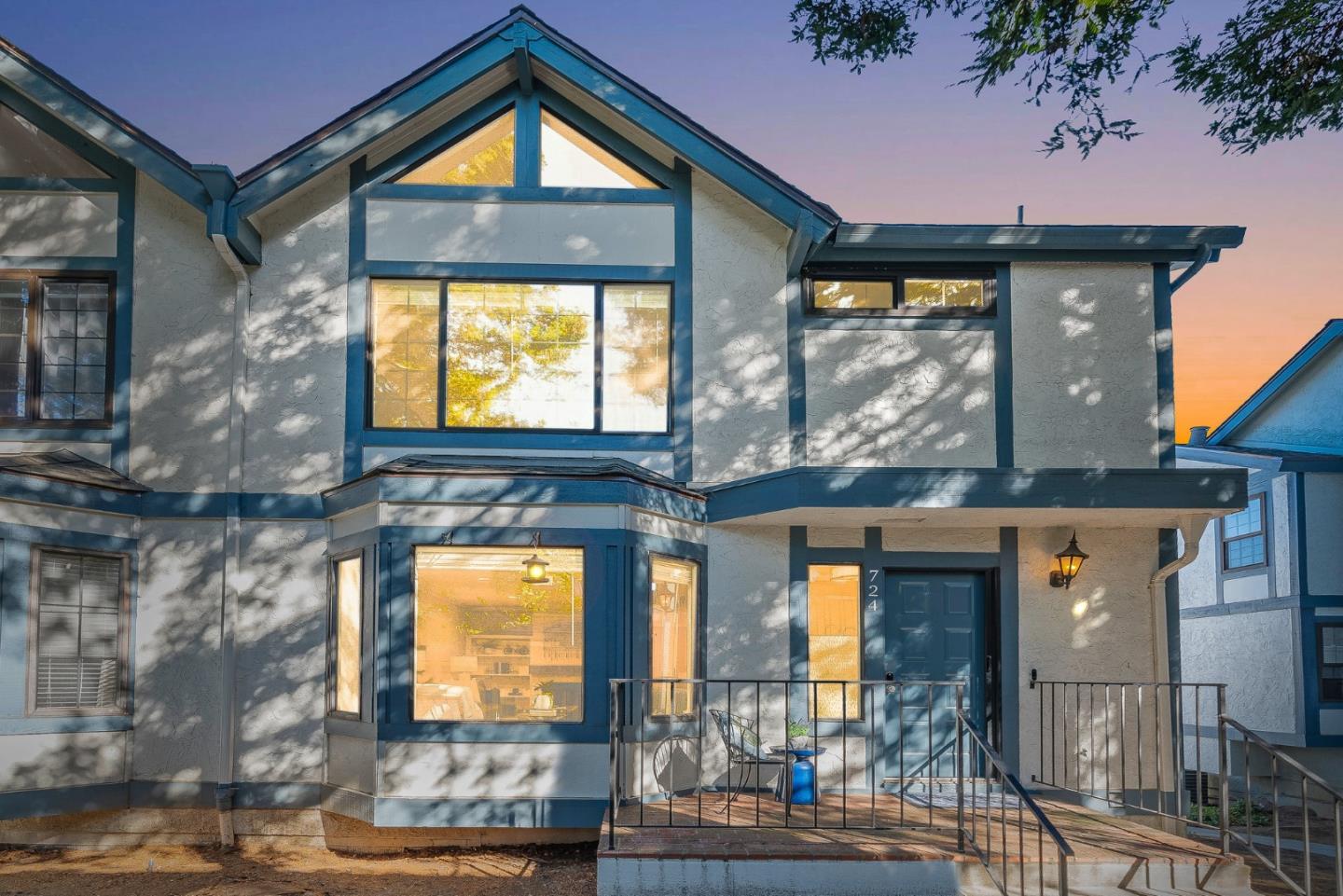 Neighborhood Neighborhood-6