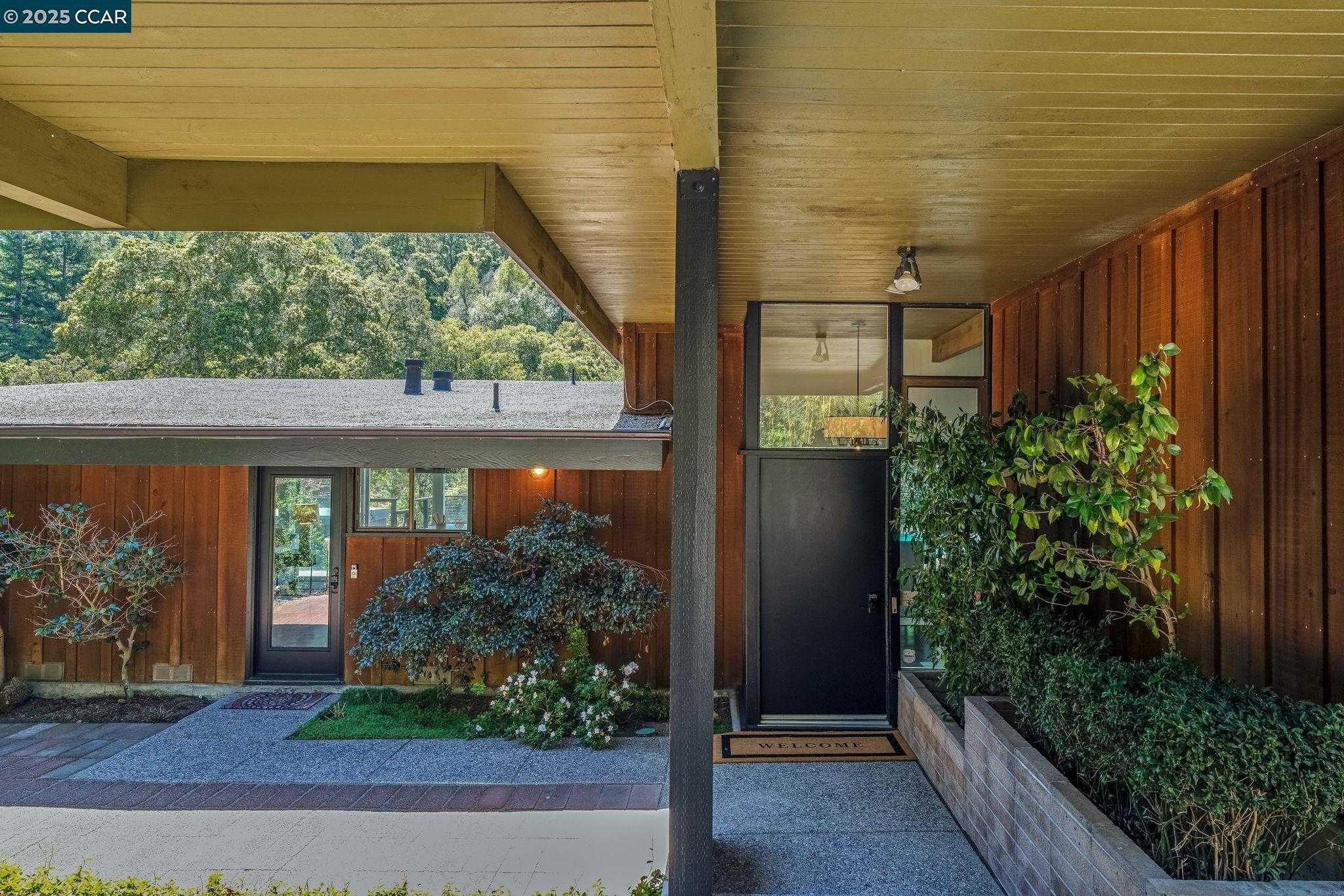 Neighborhood Neighborhood-4