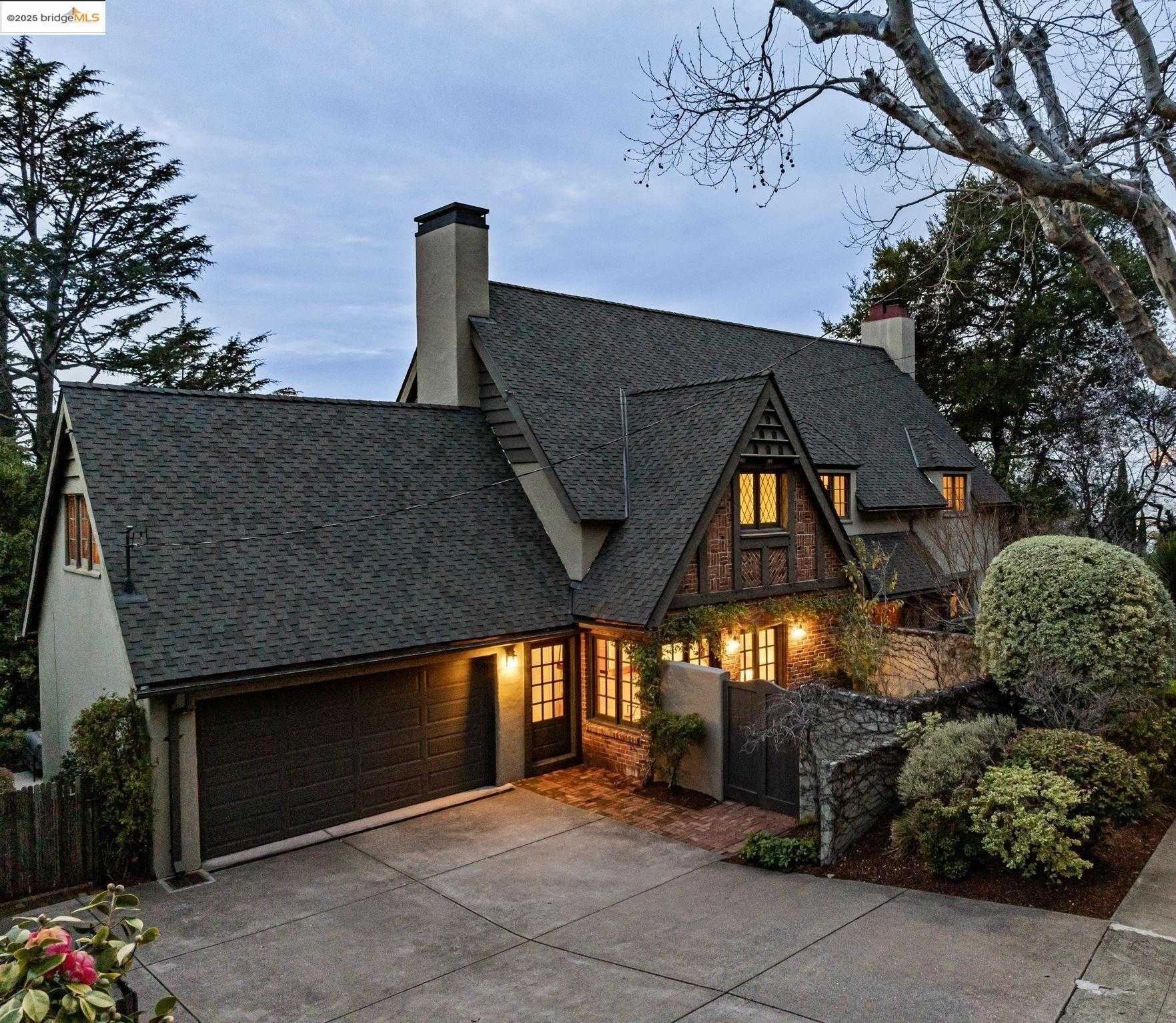 Neighborhood Neighborhood-17