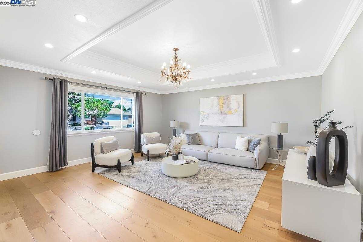 Neighborhood Neighborhood-27