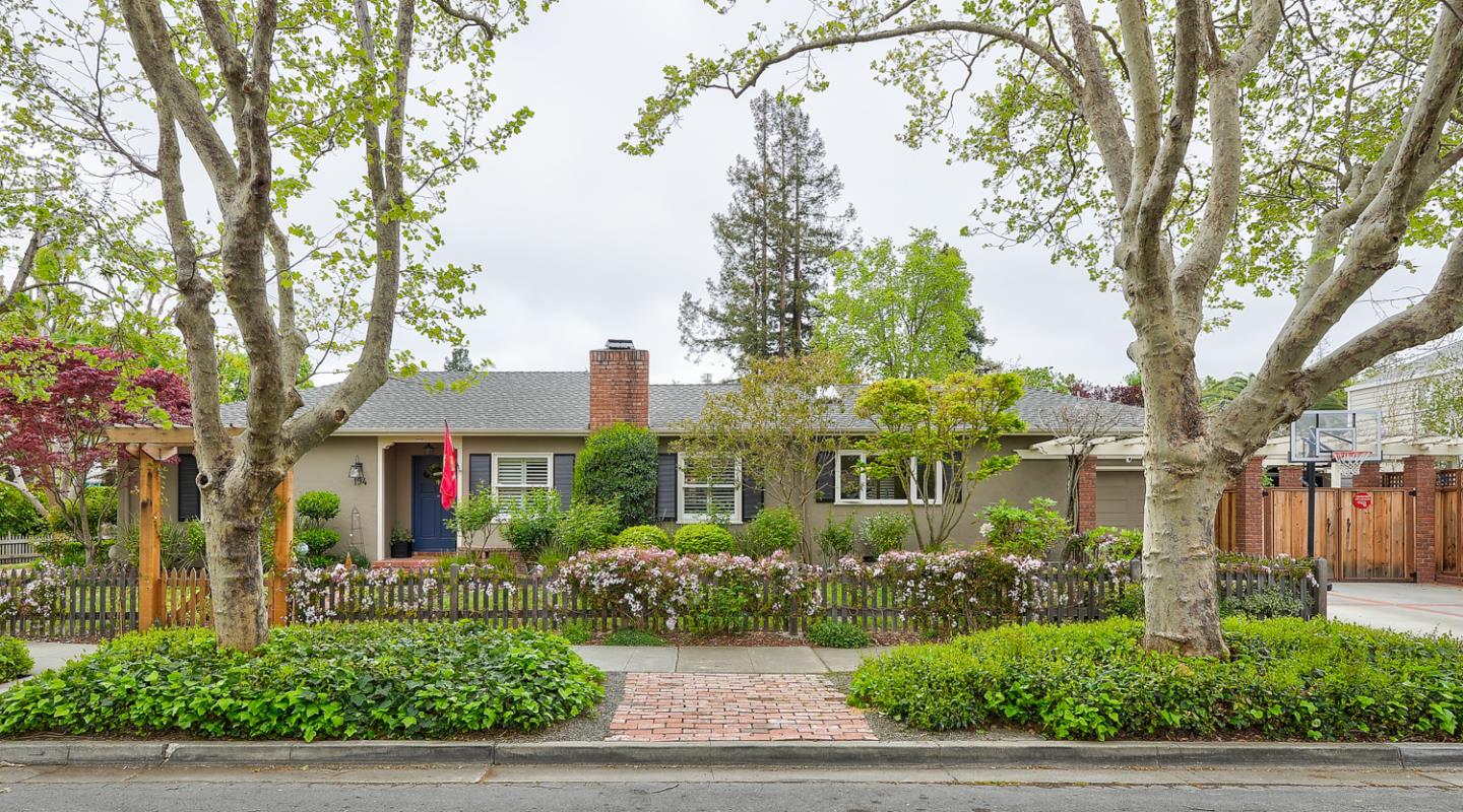 Neighborhood Neighborhood-91