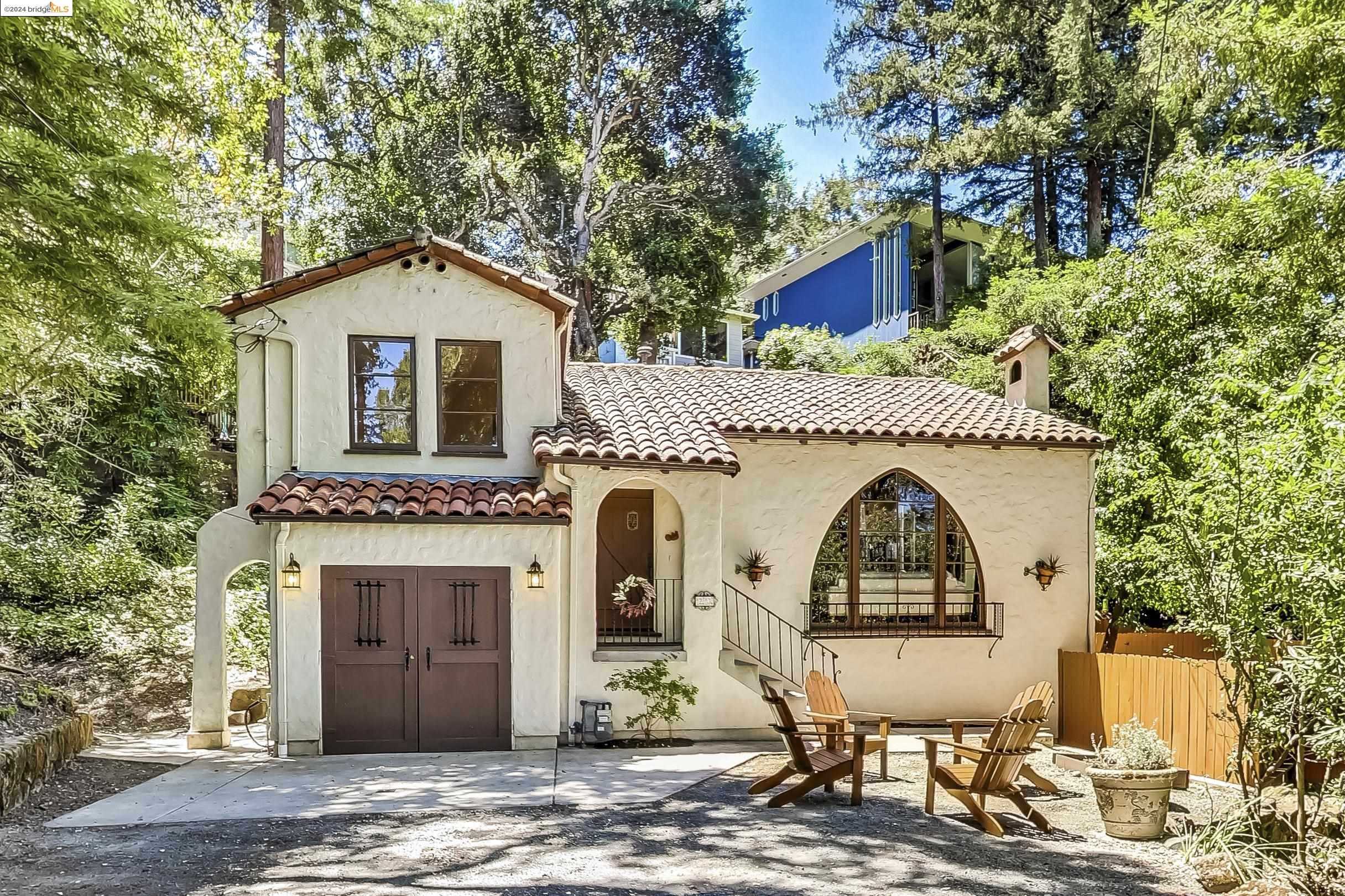 Neighborhood Neighborhood-12