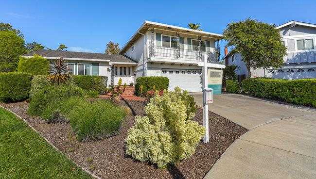 Neighborhood Neighborhood-94