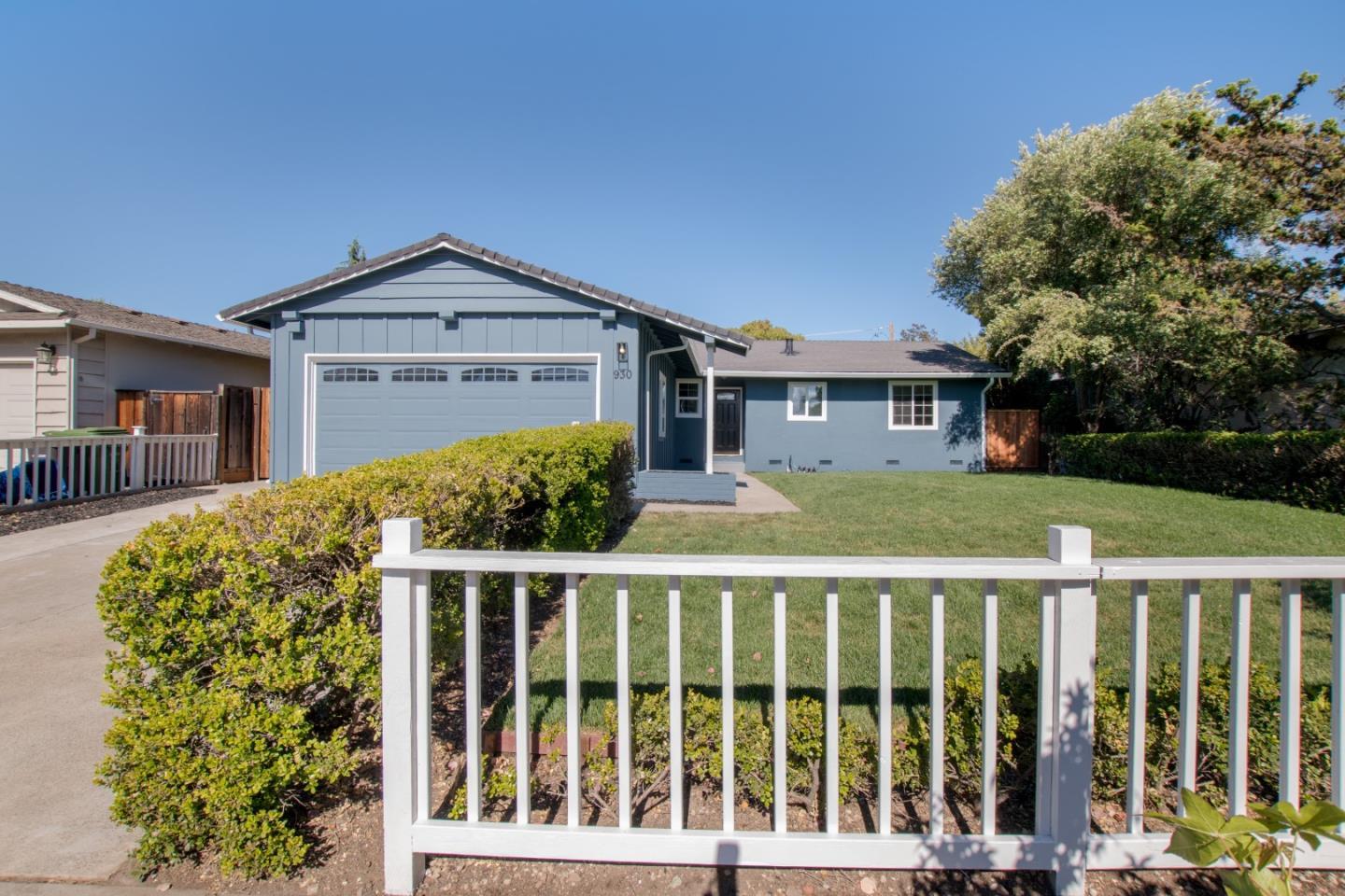 Neighborhood Neighborhood-26