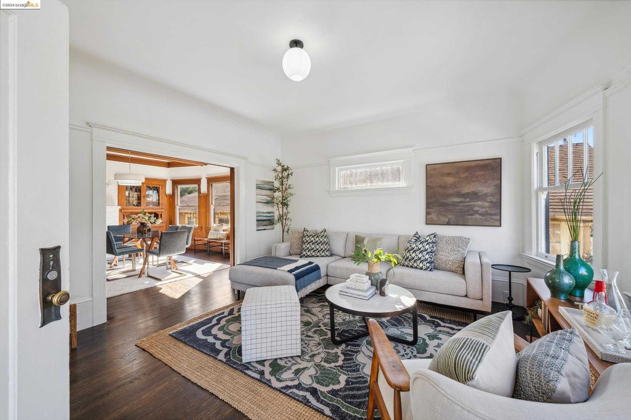 Neighborhood Neighborhood-23