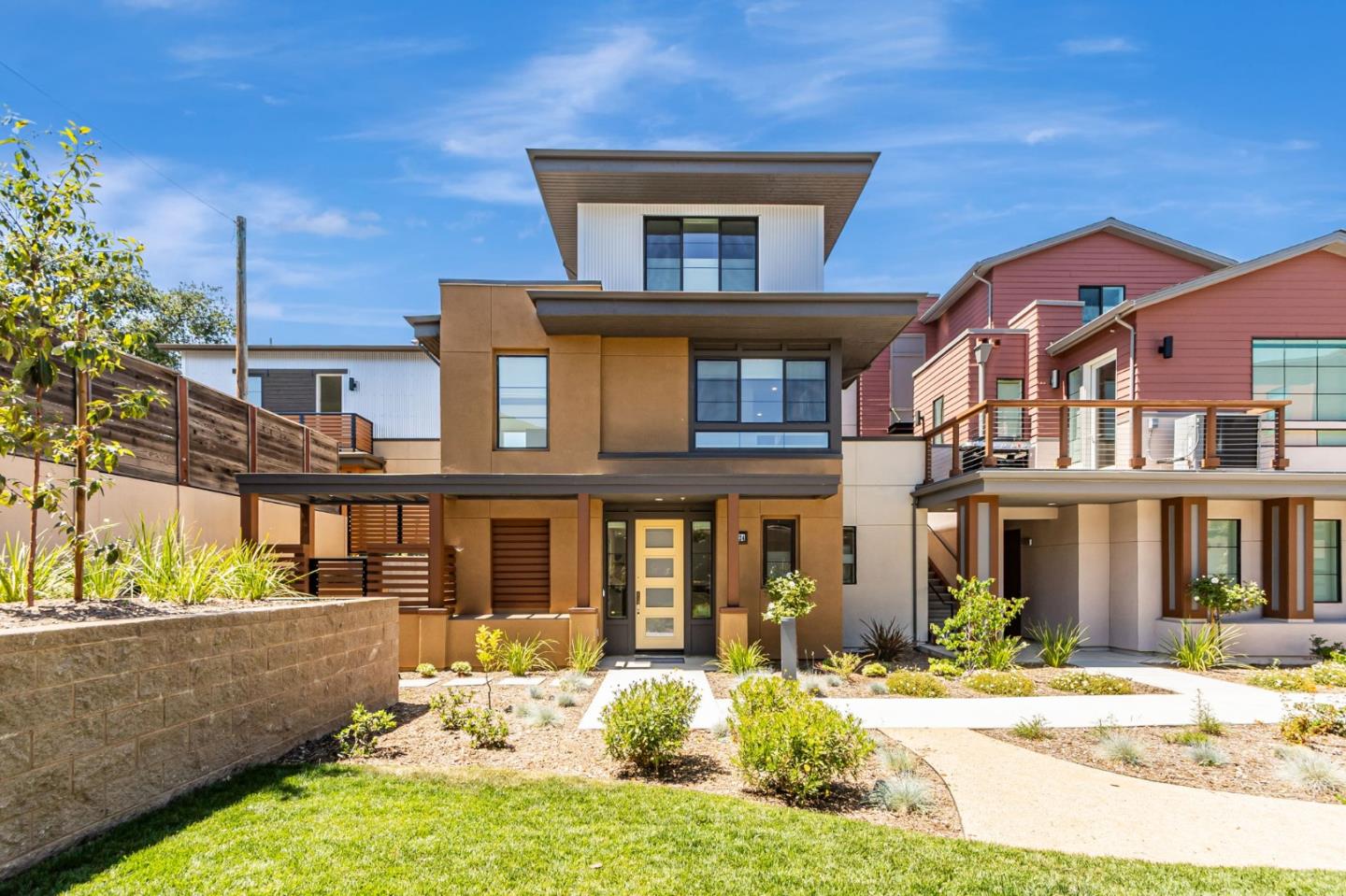 Neighborhood Neighborhood-31