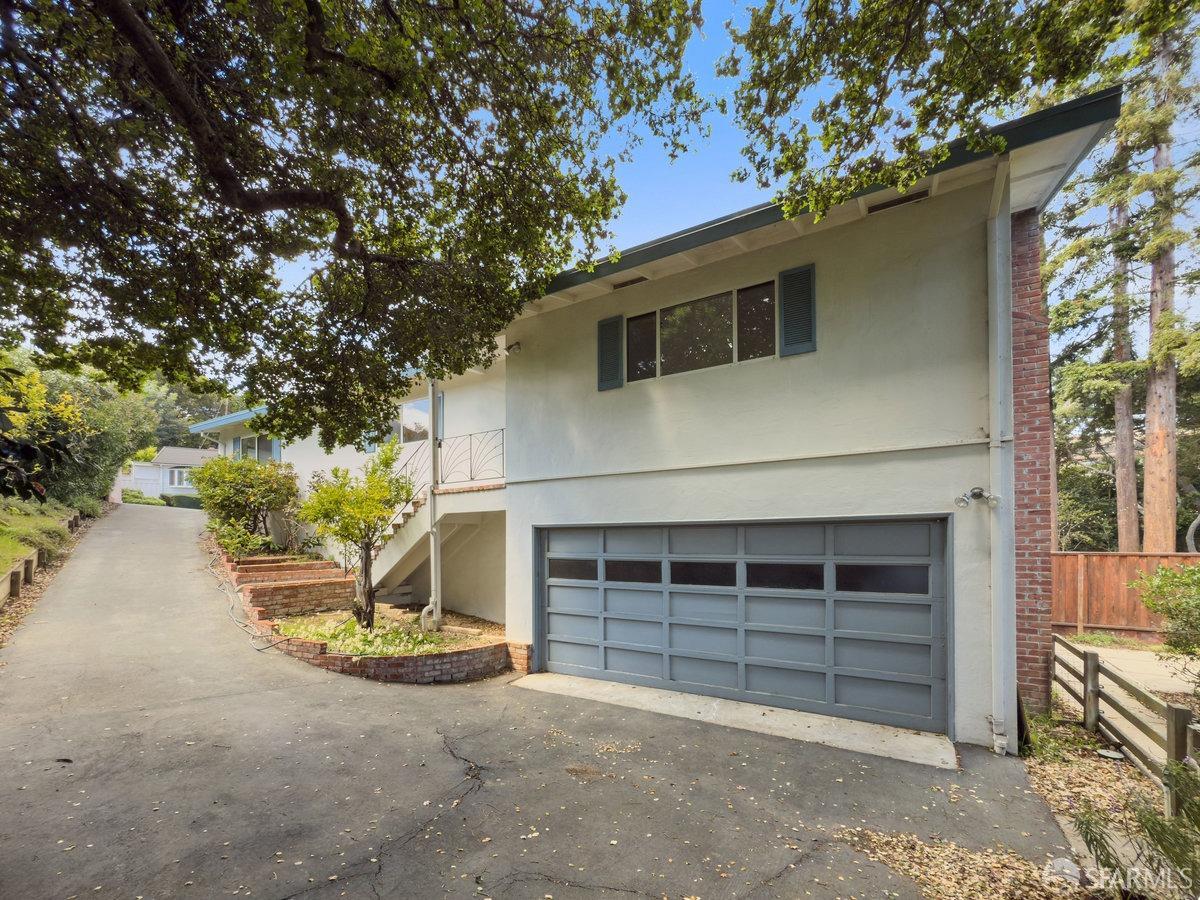 Neighborhood Neighborhood-19