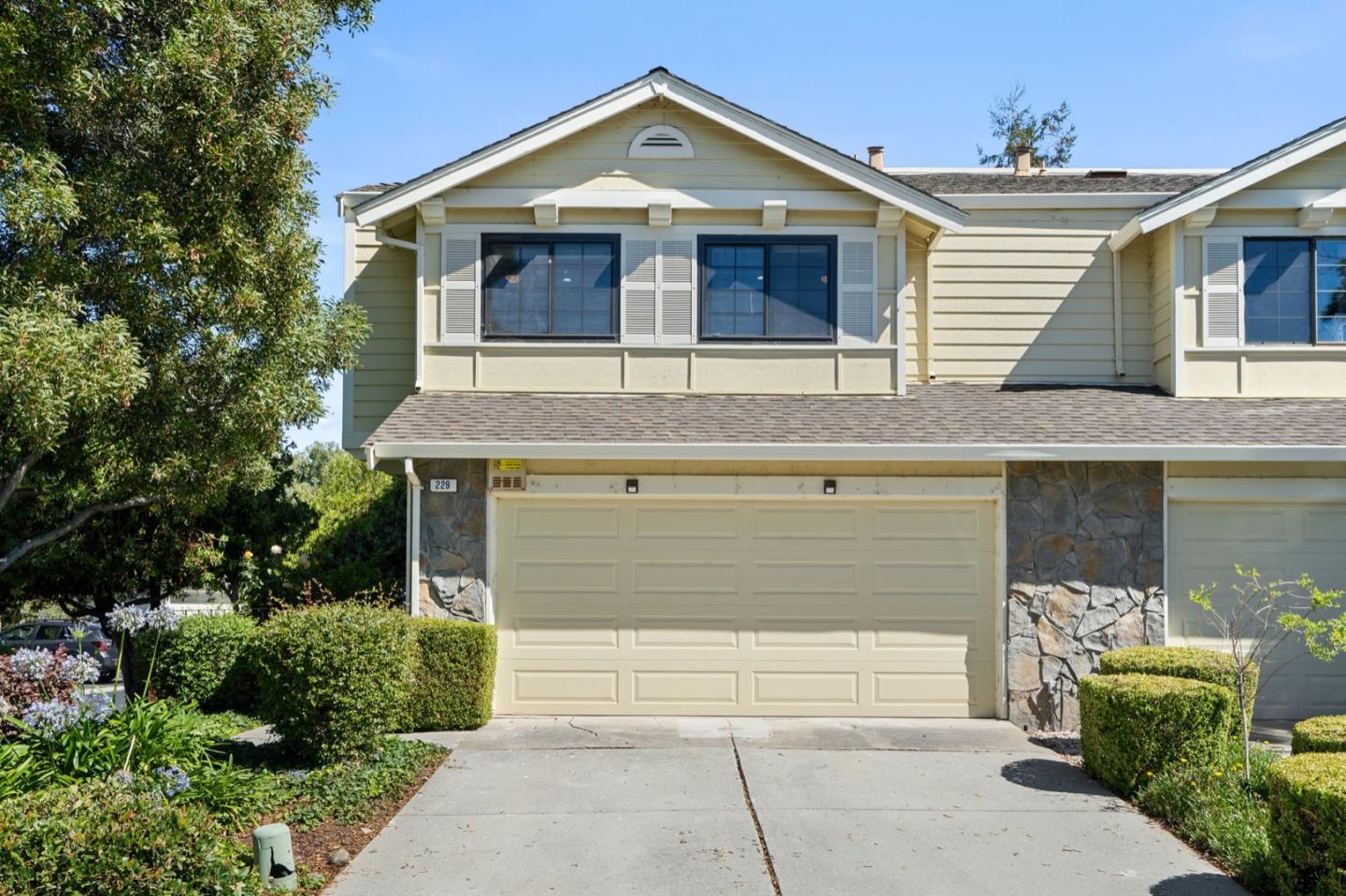 Neighborhood Neighborhood-21