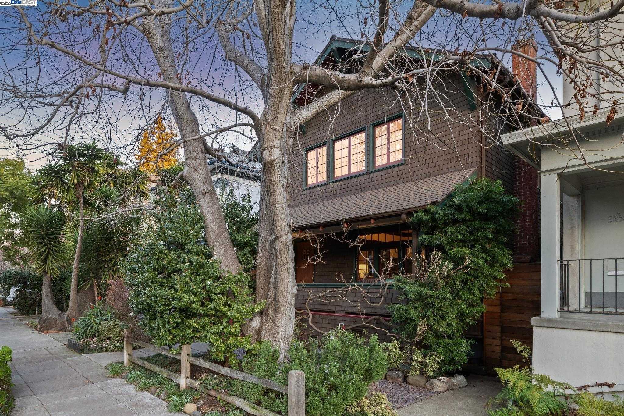 Neighborhood Neighborhood-11